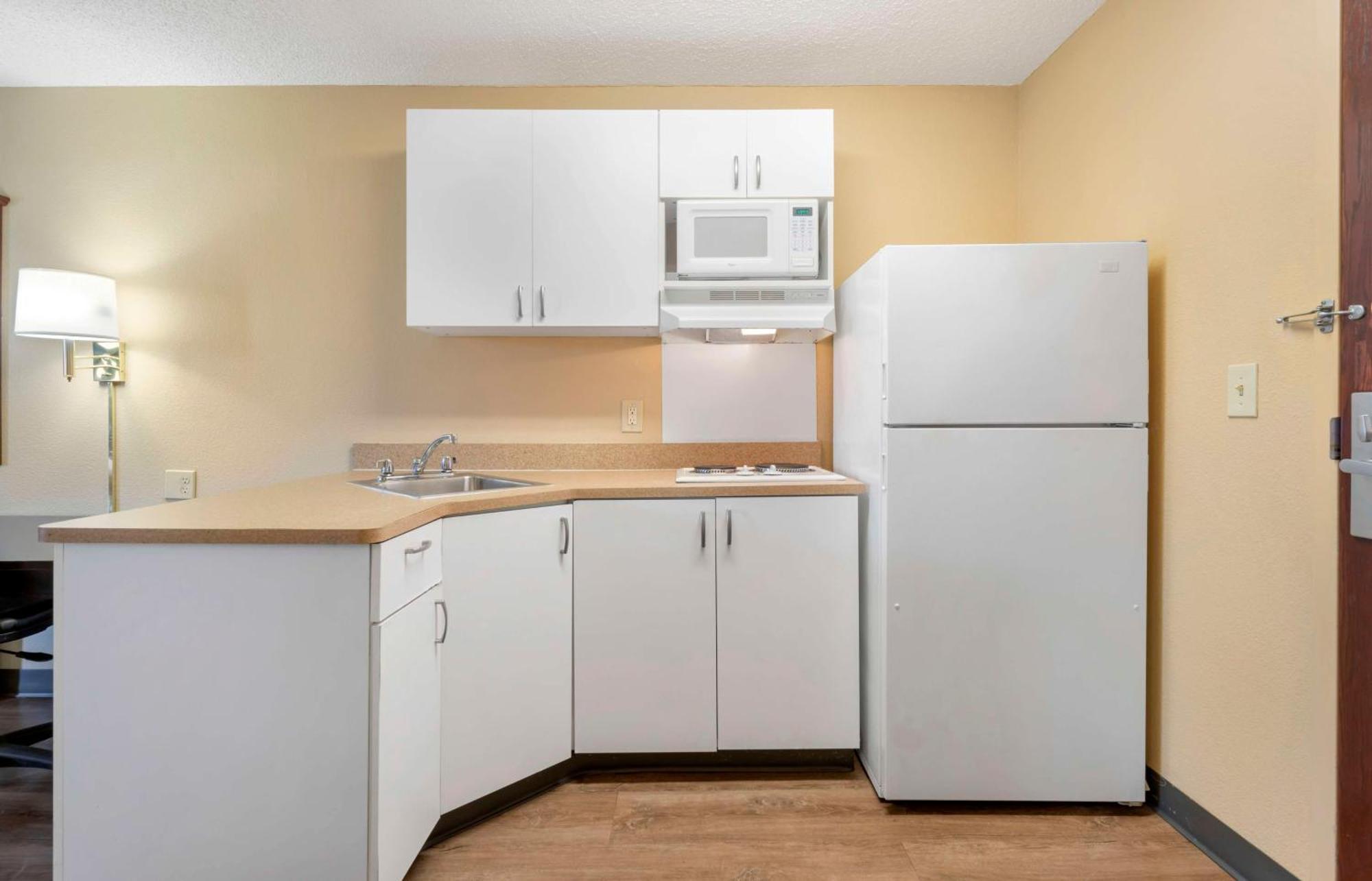 Extended Stay America Suites - Stockton - Tracy Exterior photo